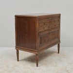 1544 3385 CHEST OF DRAWERS